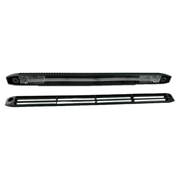 Grille entrée d'air Noir réglable + capuchon noir exterieur Grille entrée d'air Noir réglable + capuchon noir exterieur